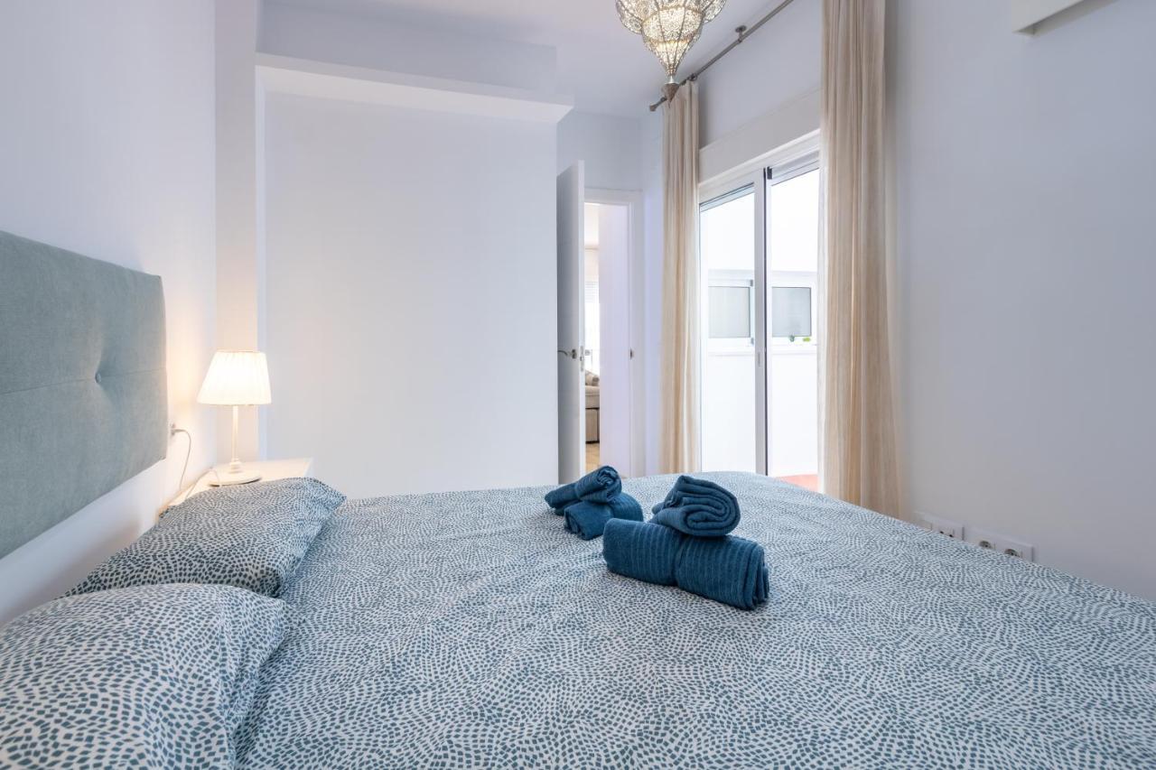 Charming 2 Bedroom Apartment Triana Bridge By Ocityzen Séville Extérieur photo